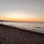 Nymph Of The Sun By The דירה *