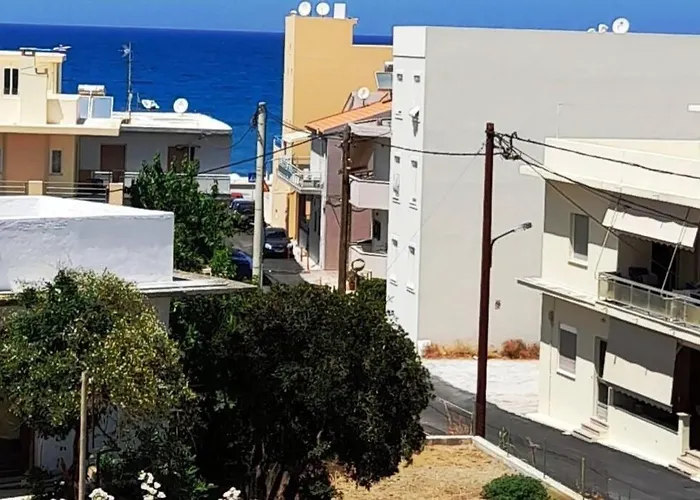 Nymph Of The Sun By The Ρέθυμνο